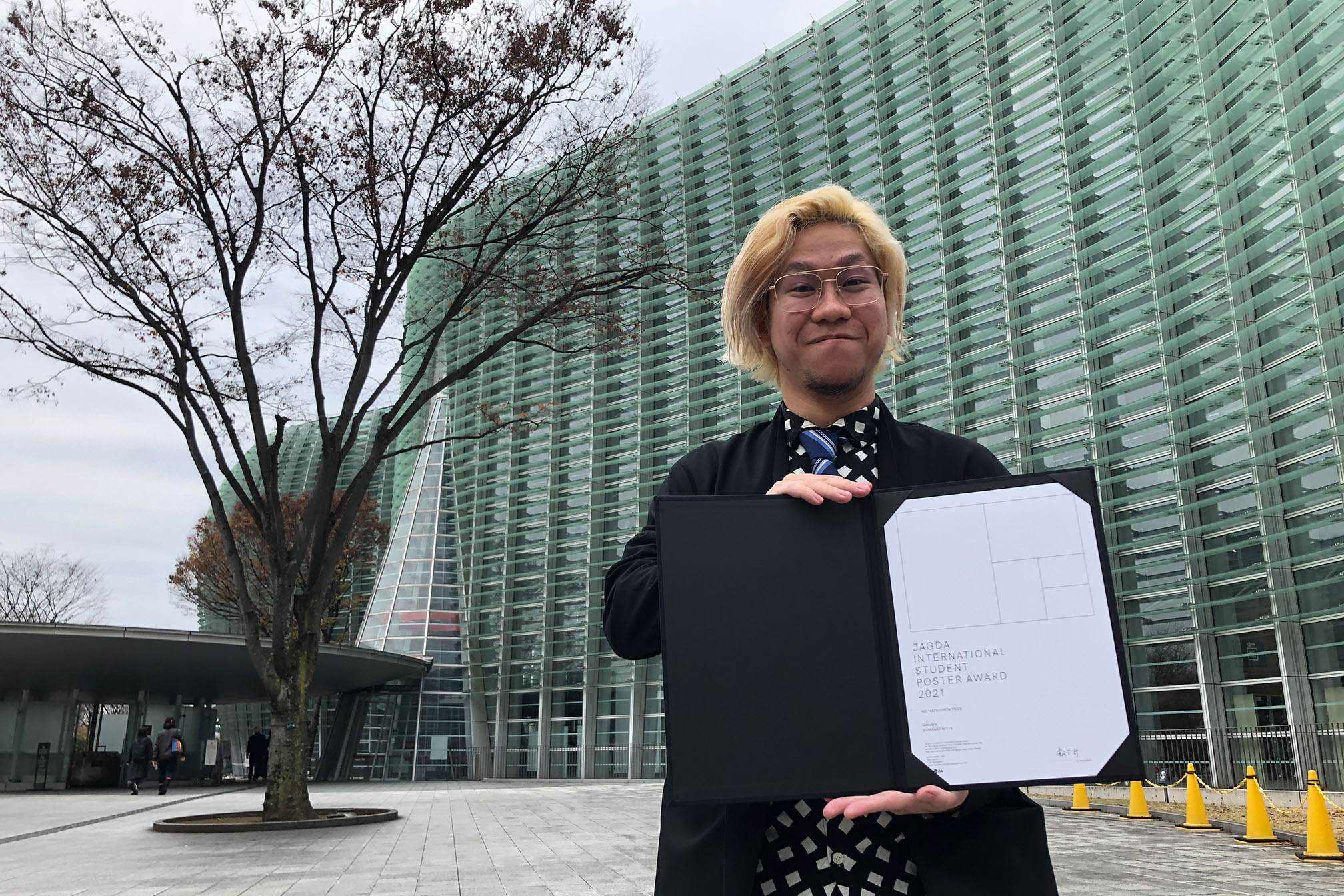 JAGDA国際学生ポスターアワード2021審査員賞受賞